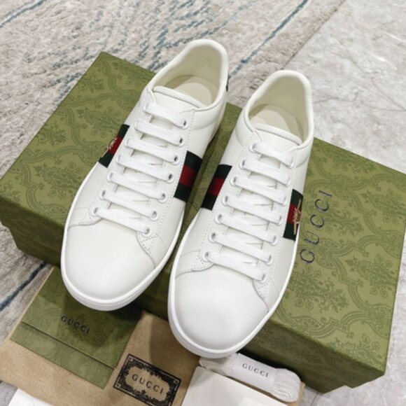 Gucci white sneakers - Picture 1 of 9